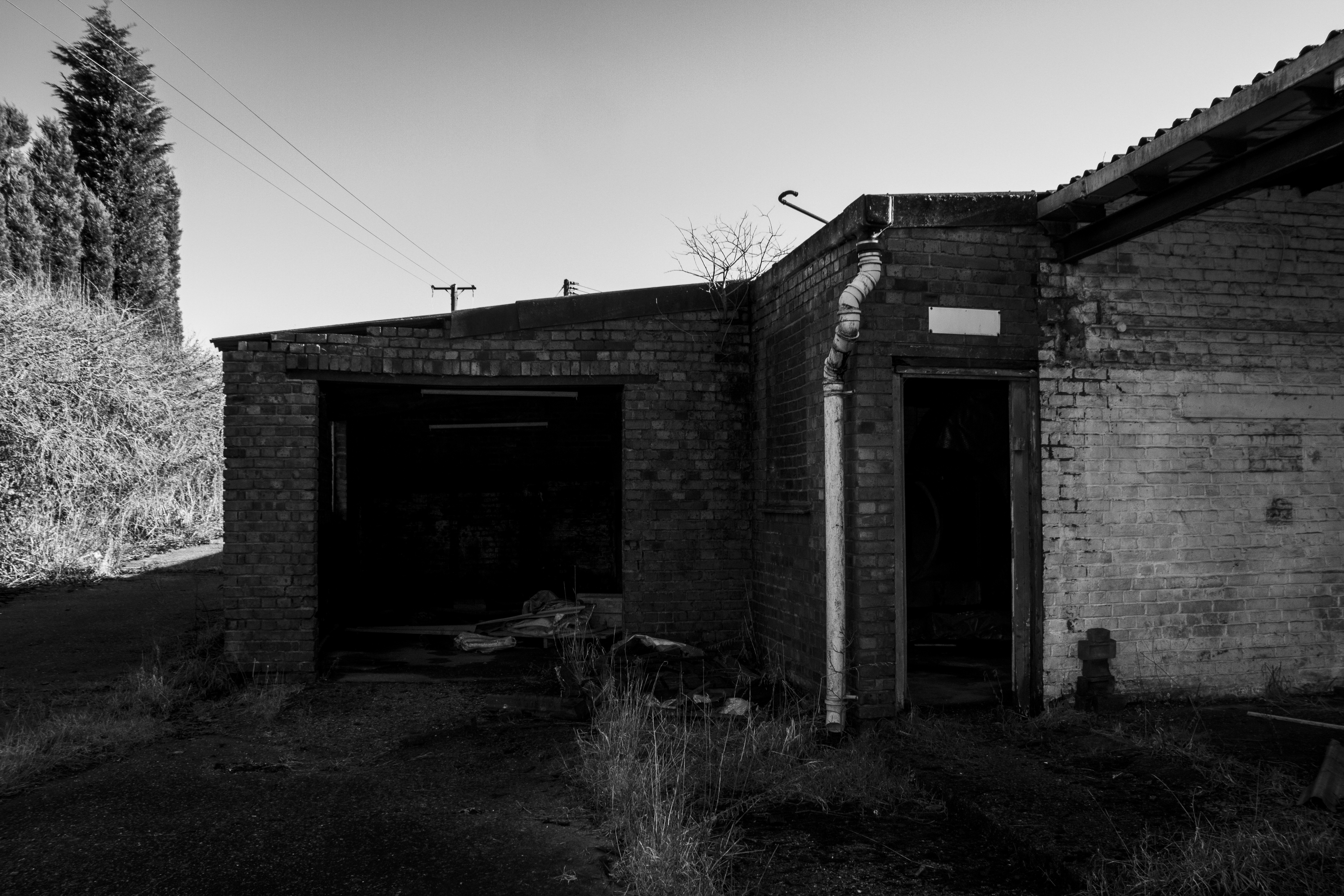 Entry to rusting clamp kiln trench